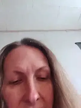 RomanticCouple432 – webcam model profile photo Image 11