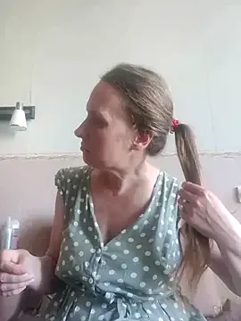 RomanticCouple432 – webcam model profile photo Image 2