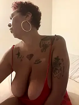 Lalitha-1995 – webcam model profile photo Image 11