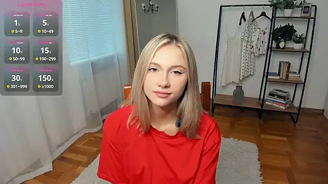 Start_party – webcam model profile photo Image 3