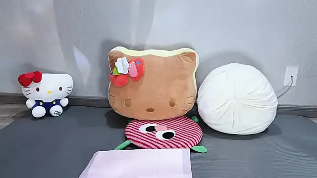 royaldestruction2-0 – webcam model profile photo Image 18