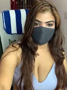 _Alicee_1 – webcam model profile photo Image 7