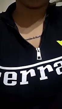 mikio_san – webcam model profile photo Image 15