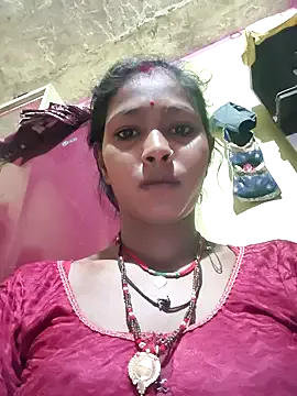 Younger_Couples – webcam model profile photo Image 15