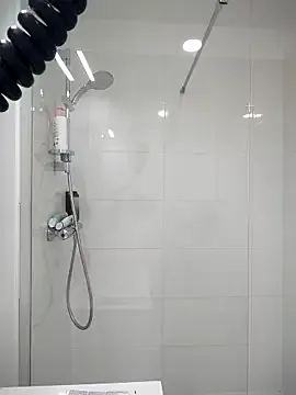 CaseyCumFace – webcam model profile photo Image 13