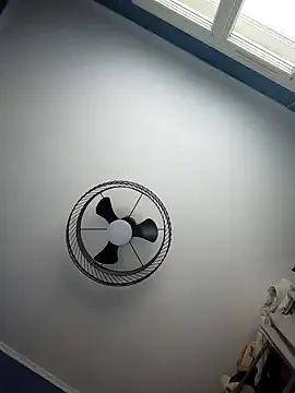 CaseyCumFace – webcam model profile photo Image 9