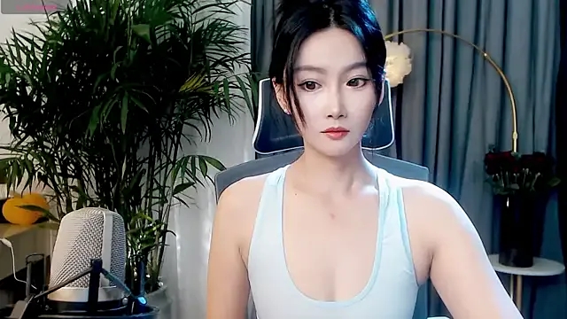 shuhana_ – webcam model profile photo Image 6