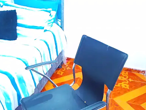 sexychutxxx7 – webcam model profile photo Image 7