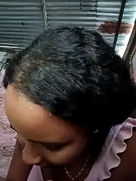 alana15 – webcam model profile photo Image 12