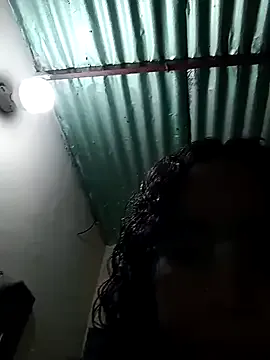 alana15 – webcam model profile photo Image 4