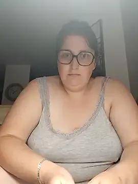 PumaShyXD – webcam model profile photo Image 4