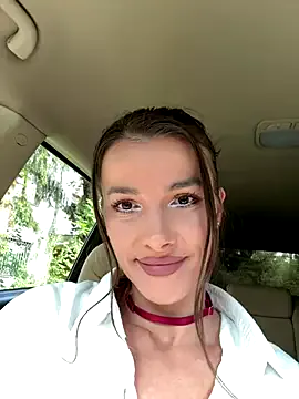 sladkoesolnishko – webcam model profile photo Image 2