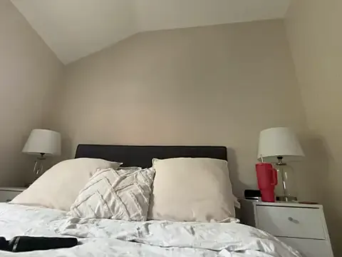 Simone_Miller – webcam model profile photo Image 11