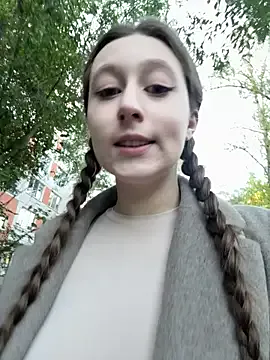 FroggyAnna – webcam model profile photo