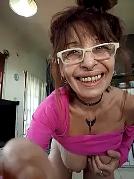 nide_xiaogou – webcam model profile photo Image 7