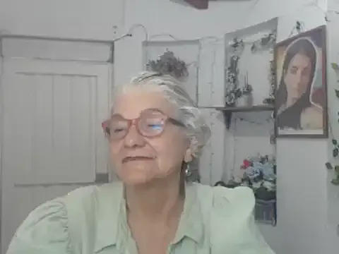 mc-Olivia – webcam model profile photo Image 15