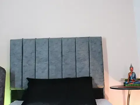 ava_delightt – webcam model profile photo Image 11