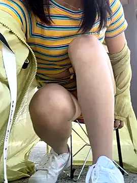 valerie_james3 – webcam model profile photo Image 18