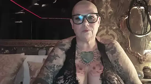 RubyRubin – webcam model profile photo Image 3