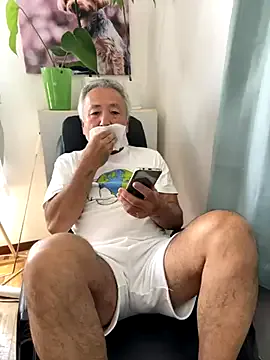 Sandhya_77 – webcam model profile photo Image 9