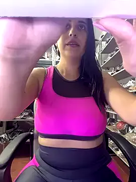 adritvance – webcam model profile photo Image 14