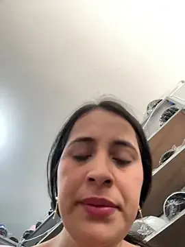 adritvance – webcam model profile photo Image 17