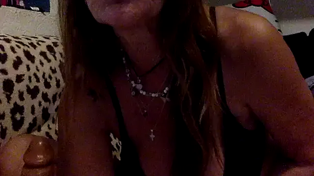 alana15 – webcam model profile photo Image 16