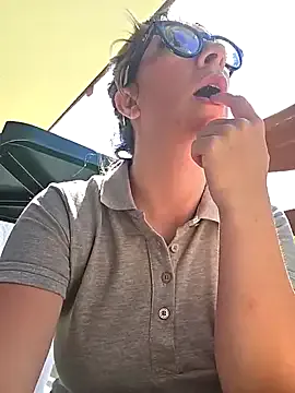 Queen_Shanuu – webcam model profile photo Image 4