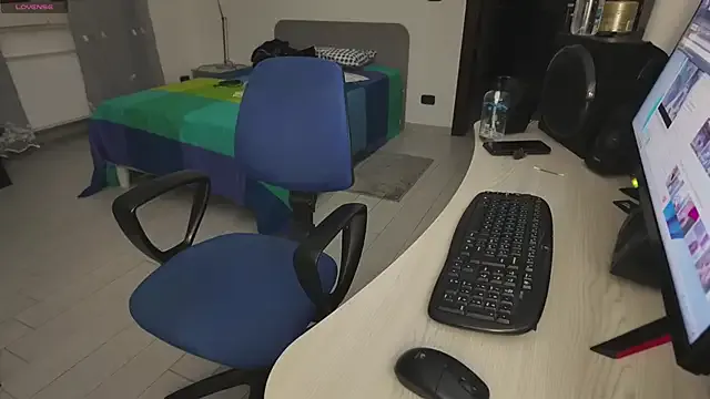 RussianWoman – webcam model profile photo Image 4