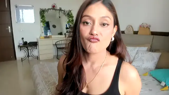 Horny_pratiksha – webcam model profile photo Image 9