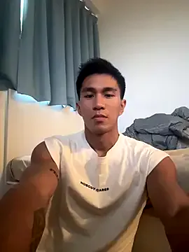 jacques_season – webcam model profile photo Image 4