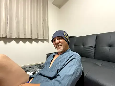 evymiuu – webcam model profile photo Image 13