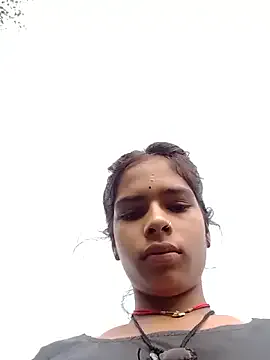 sophydiva – webcam model profile photo Image 15