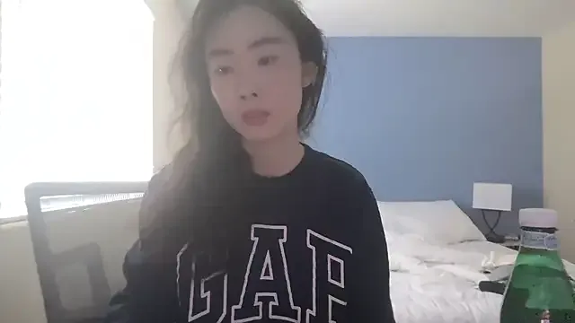 RuslanaXX – webcam model profile photo Image 12