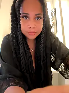 RollDolls – webcam model profile photo Image 6