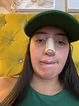 Sssonya – webcam model profile photo Image 2