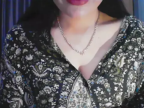 weed227 – webcam model profile photo Image 12