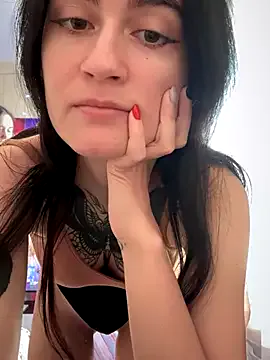 curvyflawless – webcam model profile photo Image 7