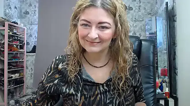 Simone_Miller – webcam model profile photo Image 9