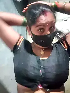 Humsafar-HDX-13 – webcam model profile photo Image 5