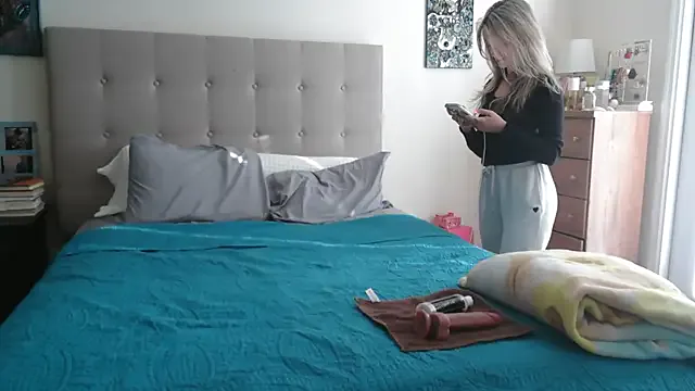 ava_delightt – webcam model profile photo Image 12