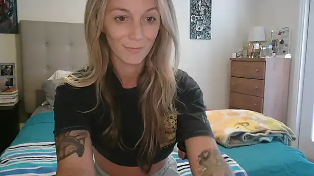 ava_delightt – webcam model profile photo Image 13