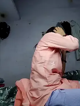 A33_asamin – webcam model profile photo Image 10