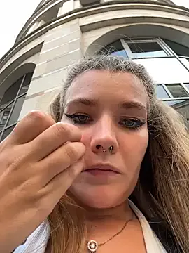 Edens_Promise – webcam model profile photo Image 6