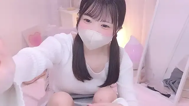 Hot_Misti_69 – webcam model profile photo Image 2