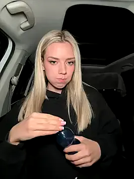 nide_xiaogou – webcam model profile photo Image 9