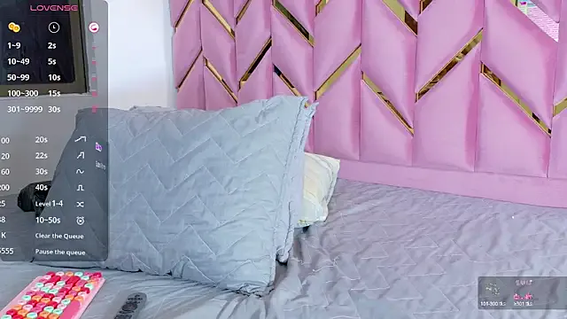 stargroup – webcam model profile photo Image 4