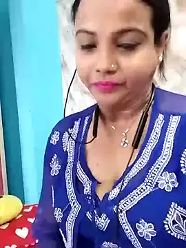 Rose_berry profile photo Image 10