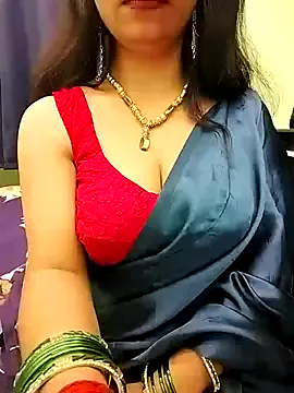 Alirawrz – webcam model profile photo Image 6