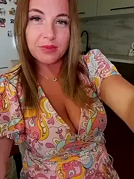 Alexandra_duque – webcam model profile photo Image 8